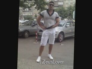 1ZeusLover
