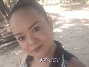 ANYHOT Le Scandale