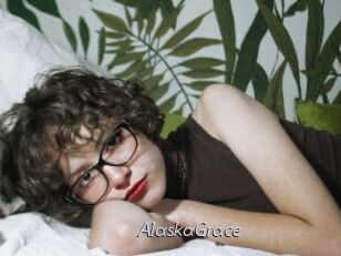 AlaskaGrace Le Scandale