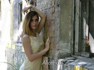 AliceFoxi Le Scandale
