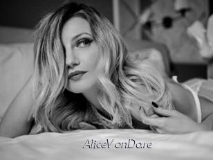 AliceVonDare Le Scandale