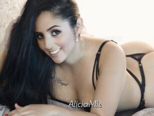 AliciaMils