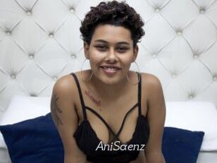 AniSaenz Le Scandale