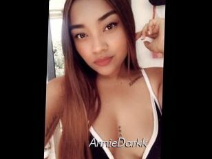 AnnieDarkk Le Scandale