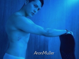 AronMuller Le Scandale