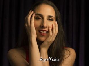 AryeKala Le Scandale