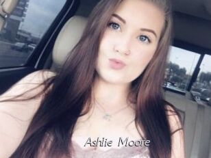 Ashlie_Moore