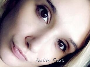 Audrey_Foxx