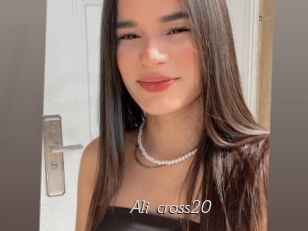 Ali_cross20