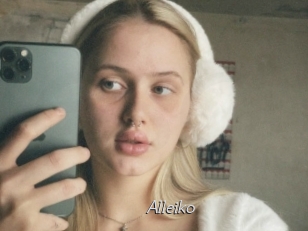 alleiko Le Scandale