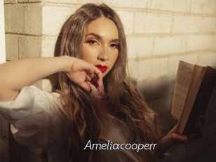 ameliacooperr Le Scandale