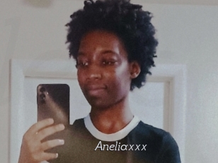 Aneliaxxx