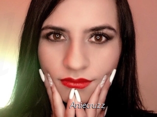 aniecruzz Le Scandale