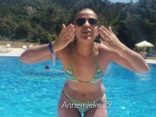 Annemieke79