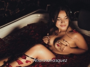 ariannavasquez Le Scandale
