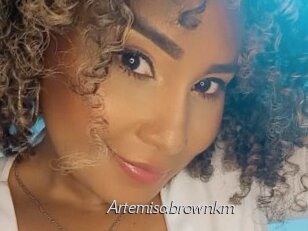 Artemisabrownkm