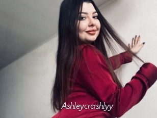 Ashleycrashlyy