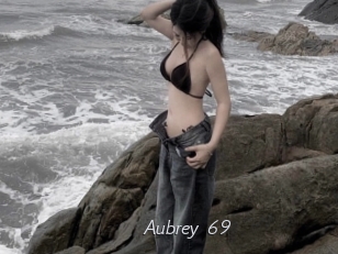 aubrey_69 Le Scandale