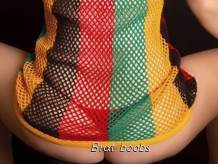 Brat_boobs