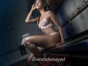 Brendahoneyed