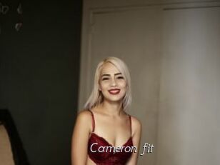 Cameron_fit Le Scandale