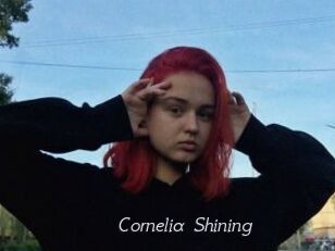 Cornelia_Shining Le Scandale