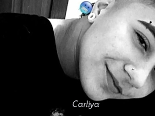 carliya Le Scandale