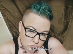 Chainedpussy