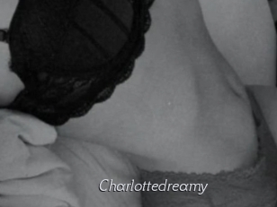 charlottedreamy Le Scandale
