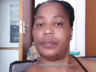 Curvychocolatexx