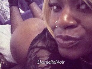 DanielleNoir
