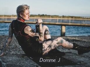 Domme_J