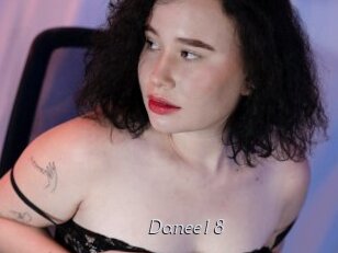 danee18 Le Scandale