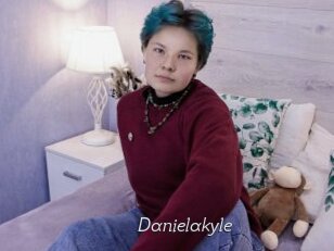danielakyle Le Scandale