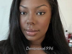 demixoxo6996 Le Scandale