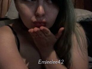 Emieelee42