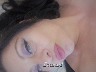 emerald Le Scandale
