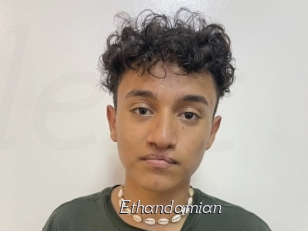 ethandamian Le Scandale