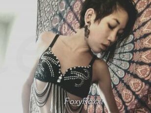 FoxyRoxxi