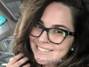 FreakyLove Le Scandale