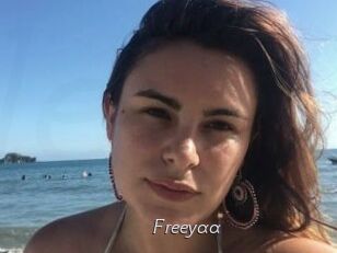 Freeyaa Le Scandale
