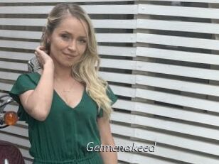 getmenakeed Le Scandale