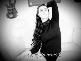 HornyBrunette22