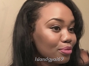 Islandgyal69