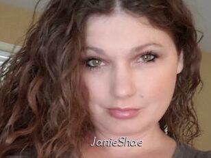 JanieShae