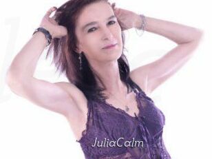 JuliaCalm Le Scandale