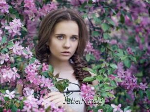 JulietKinski