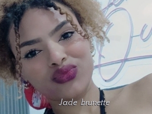 Jade_brunette