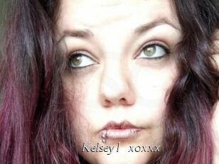 Kelsey1_xoxxx Le Scandale