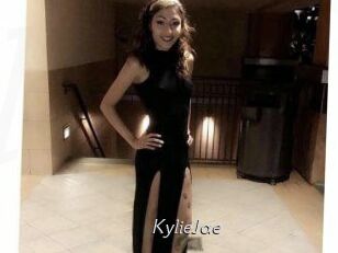 KylieJae Le Scandale